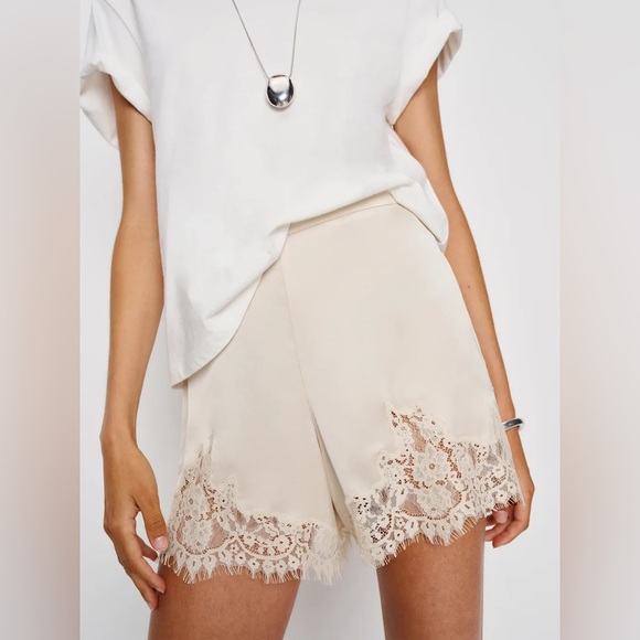 Reformation Pants - Reformation Fern Satin Short NEW